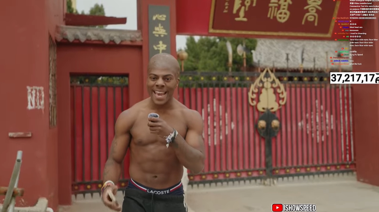 光頭造型！Speed中國行來到鄭州少林寺，上香拜佛學(xué)功夫