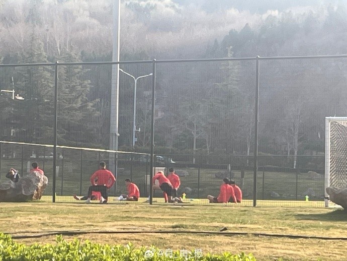 連續(xù)客場！博主：成都蓉城已抵達濟南備戰(zhàn)，周三將客戰(zhàn)泰山隊